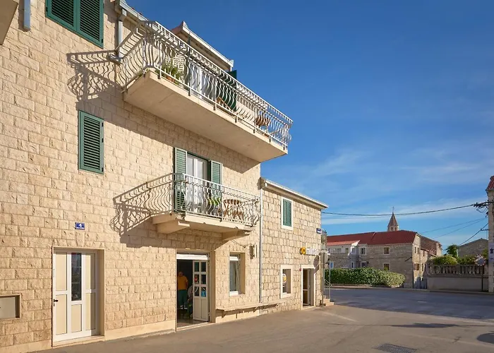 Zora * Kaštela